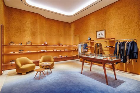 hermes plazza marzahn|First Look: Hermès Relocates To Expansive Phipps Plaza Boutique.